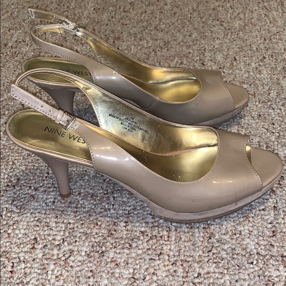 Nine West Nude Heels🤍
